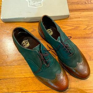 Size 10.5 Vintage Florsheim Leather Brown Olive